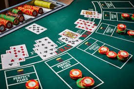 Dealer Monopoly Live di studio h2hslot menghadirkan pengalaman bermain yang interaktif dan transparan